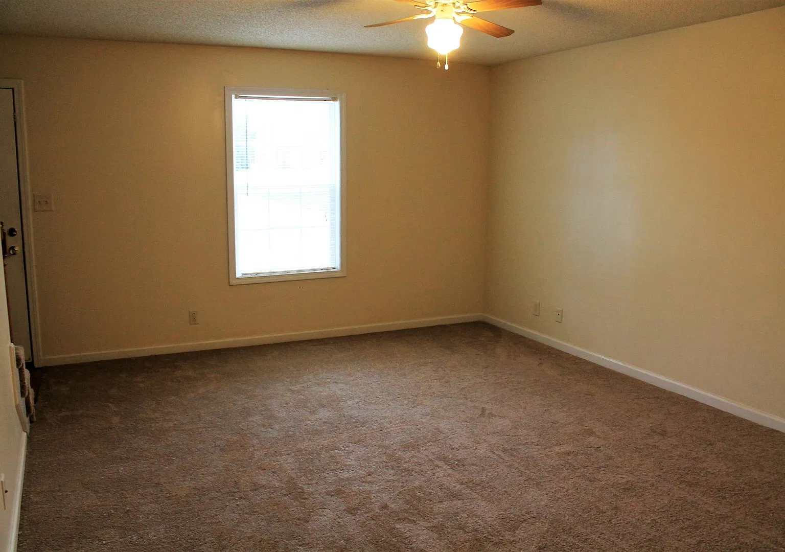 Raleigh Dr. 296 A-D — Photo 2