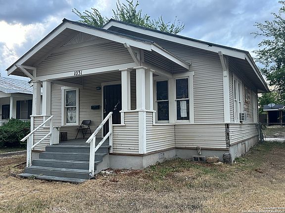 2nd image of 1031 E DREXEL AVE