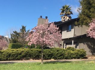 440 Larkin Valley Rd, Watsonville, CA 95076