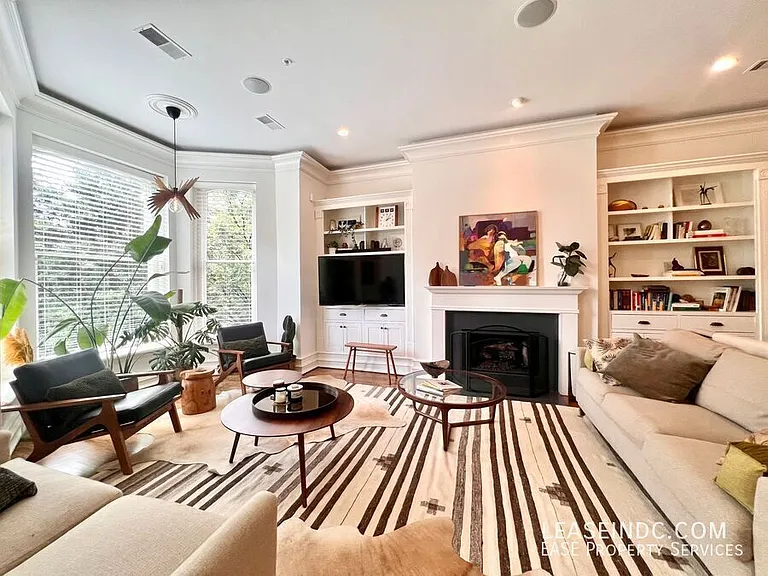 1631 16th St NW #2 — Photo 6