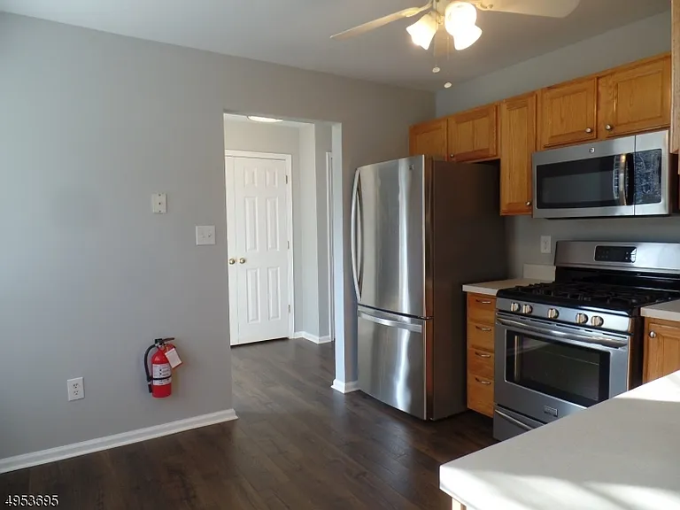 246 Marcia Way — Photo 9