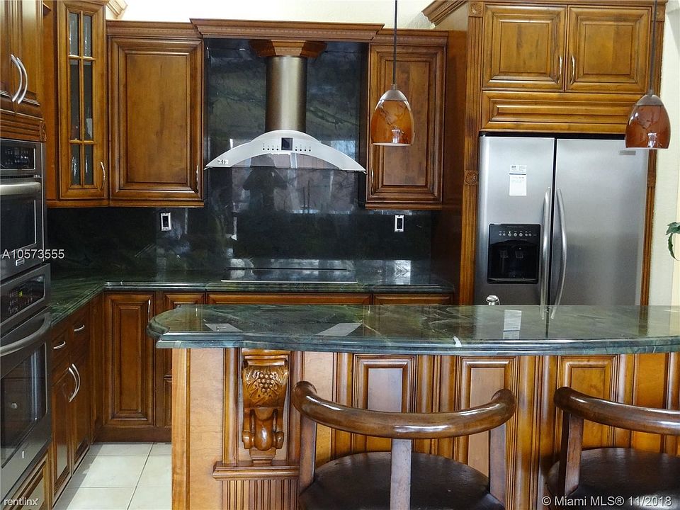 8914 NW 145th St, Miami Lakes, FL 33018 | Zillow