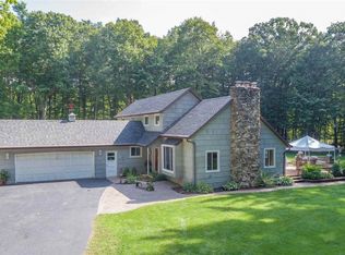 2110 Sylvan Ct, Green Bay, WI 54313