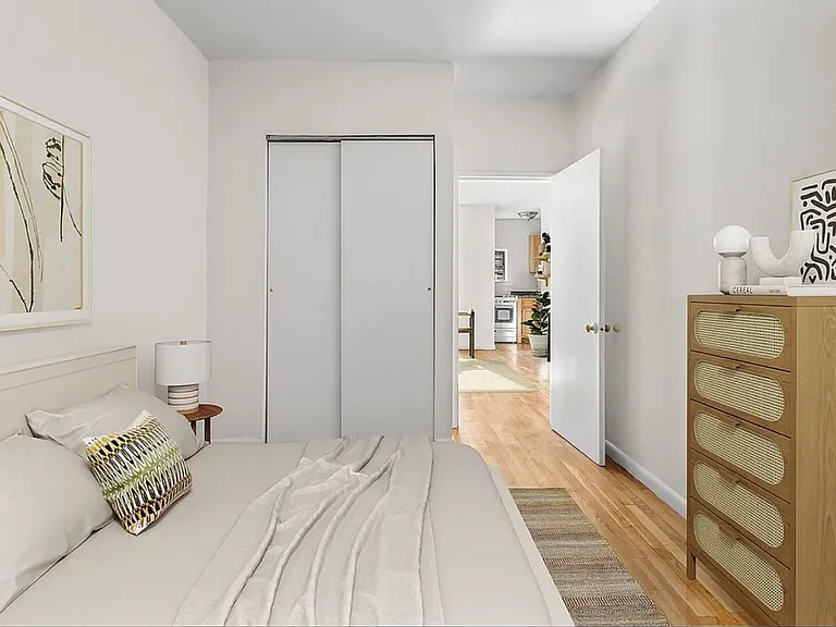 418 E 81st St #5C — Photo 3