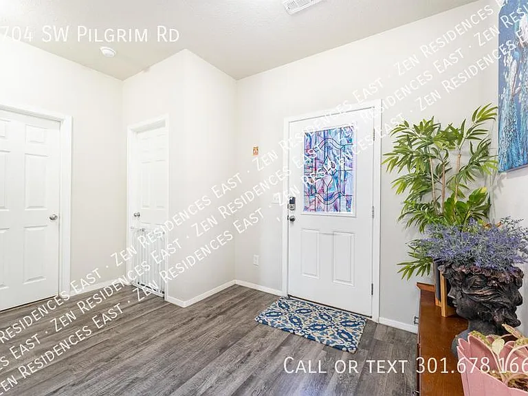 6704 SW Pilgrim Rd — Photo 3