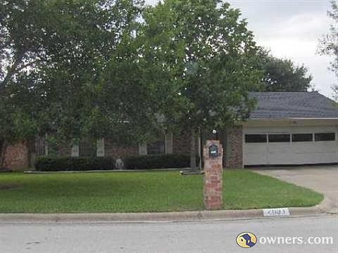 1st image of 4003 Woodbriar Dr