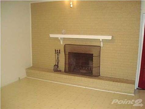 3rd image of 2200 Inda Ave