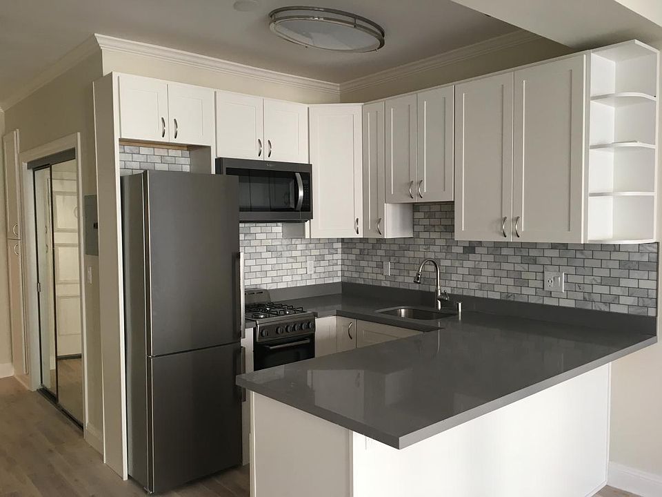 1st image of 2165 Larkin St #00011