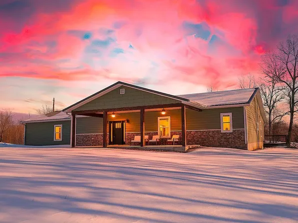 312 Earl St, Thayer, MO 65791