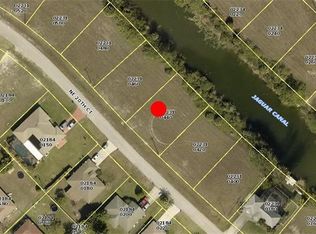 1911 NE 20th Ct, Cape Coral, FL 33909