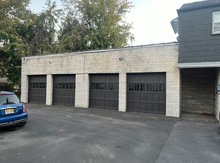8 E Pitman St, Penns Grove, NJ