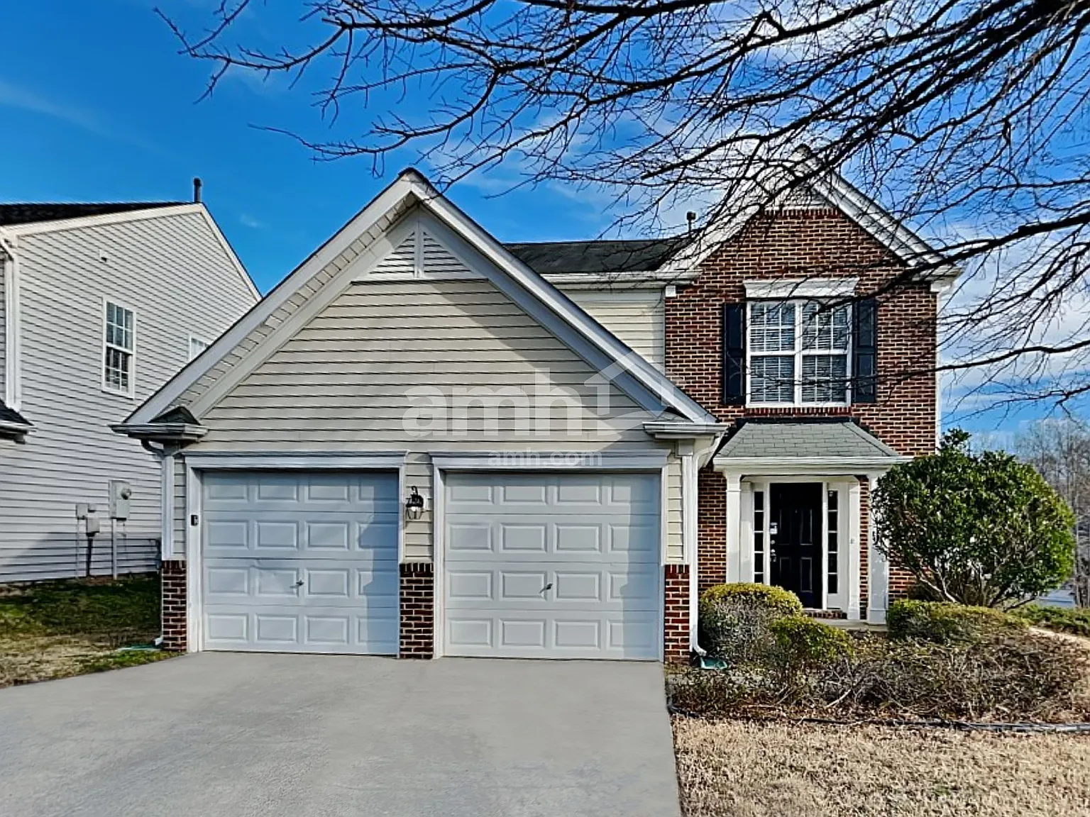 3 bed, 2.5 bath, 1750 sqft, $2,000 — Photo 1