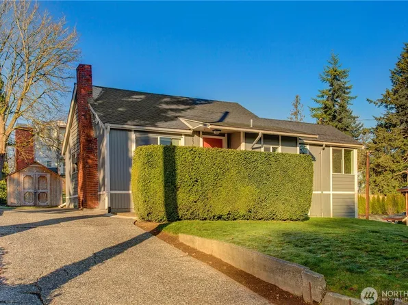 12563 17th Ave NE, Seattle, WA 98125