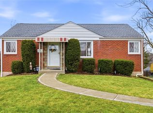 675 Somerville Dr, Pittsburgh, PA 15243