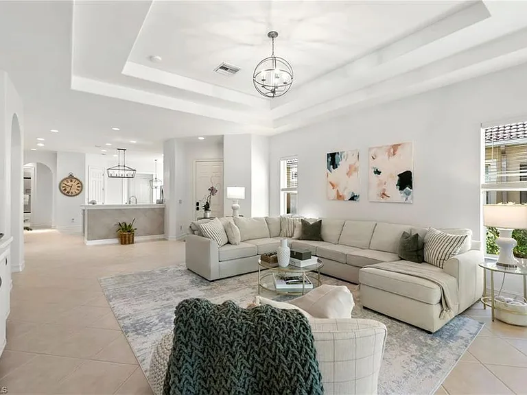 20112 Saraceno Dr — Photo 6
