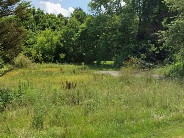 632 Charles Houck Rd, Latrobe, PA 15650