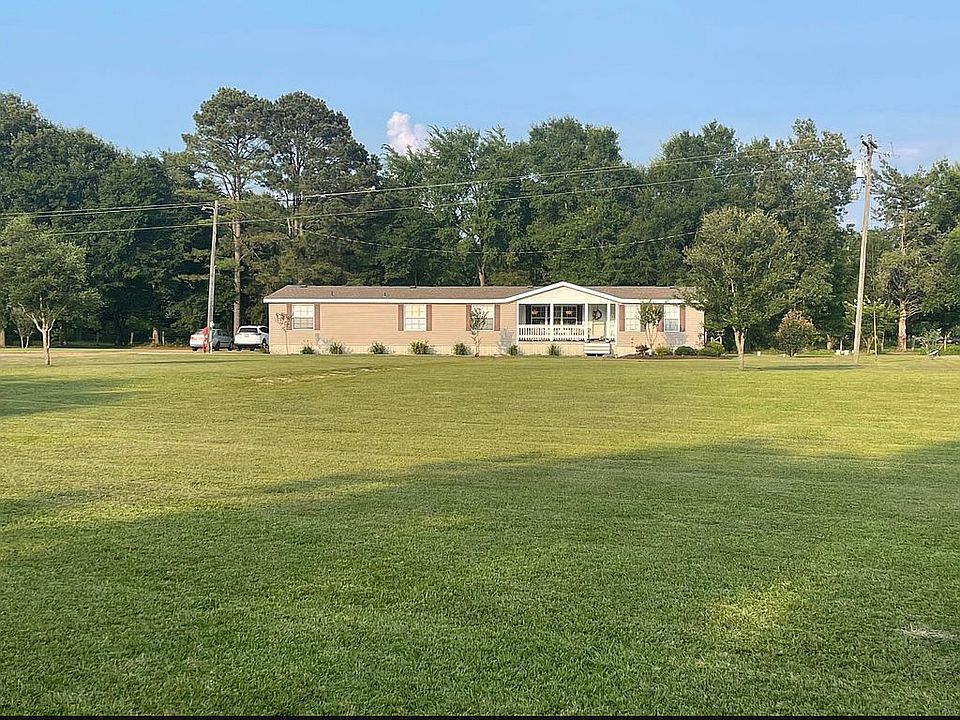 1st image of 121 Leland Loop