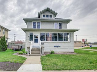 1503 Pershing Blvd, Clinton, IA 52732