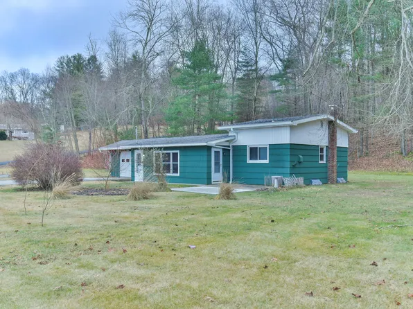 151 Valley Road, Killingly, CT 06239