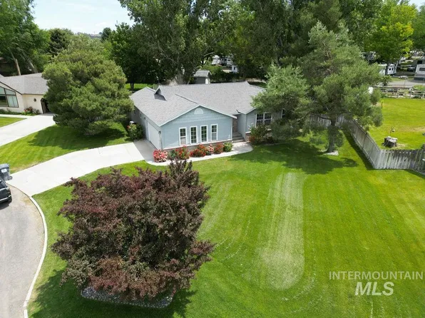 2618 Martin Dr, Hagerman, ID 83332