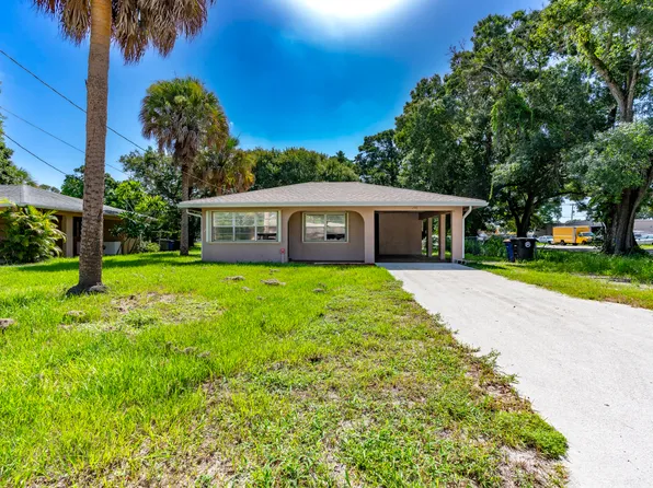 208 N 30th Street, Fort Pierce, FL 34947