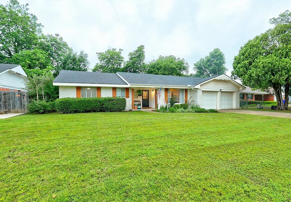 1st image of 408 Westchester Cir