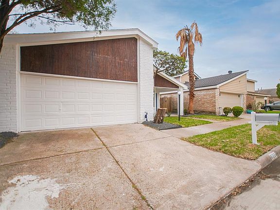 3rd image of 6338 Briar Terrace Dr