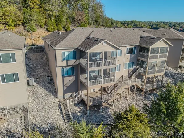 201 Waterford Cir #201, Eldon, MO 65026