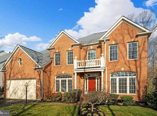 8550 Center Rd, Springfield, VA 22152