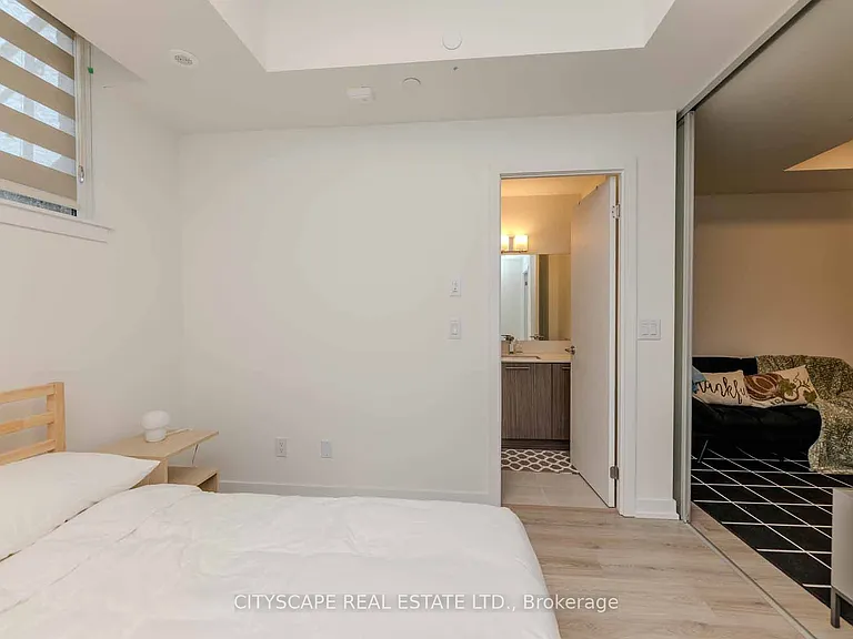 871 Sheppard Ave W #46 — Photo 47