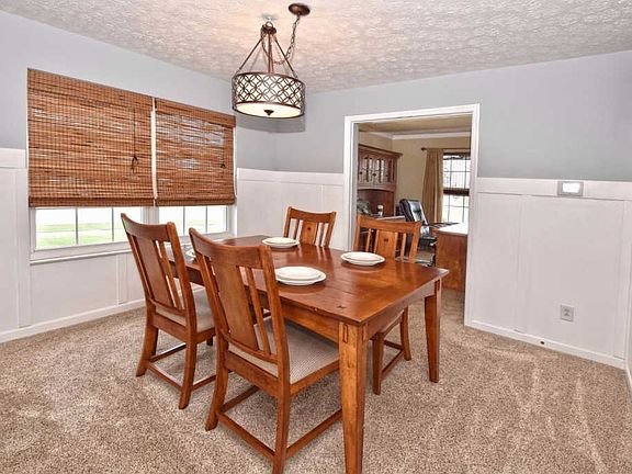 4th image of 500 Lantern Glow Ct
