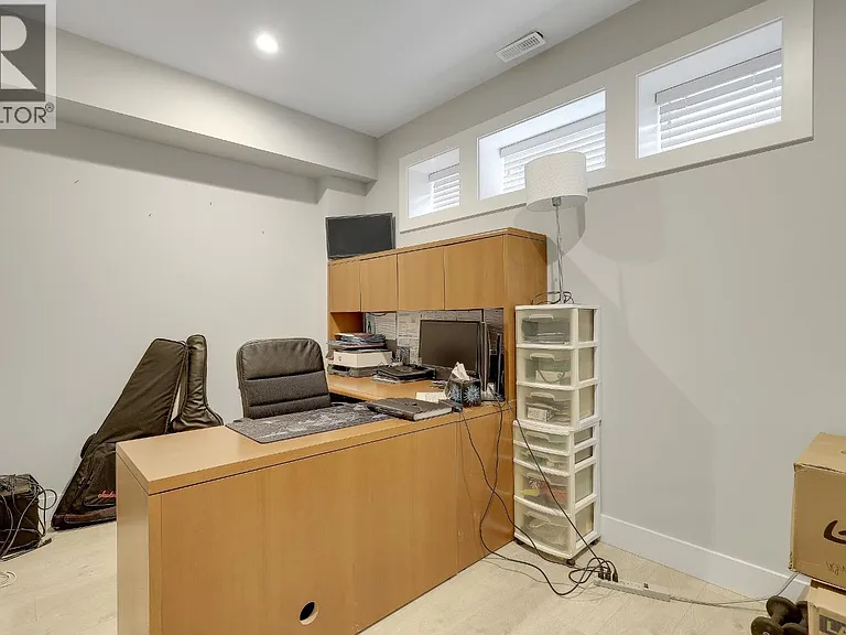 806 Gauthier Ave #102 — Photo 16