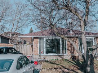 20 Manorglen Cres #7, Toronto, ON M1S 1W4