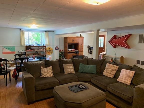 4th image of 3915 Spruell Ct