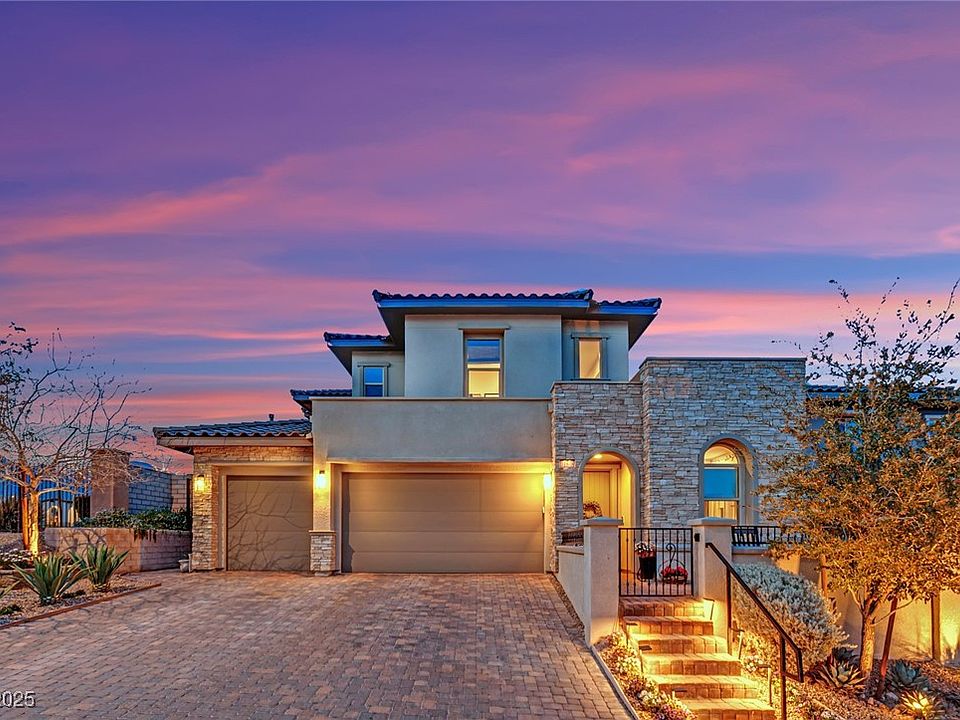 1st image of 11878 Albissola Ave