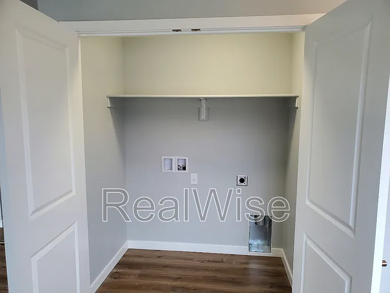 224 Cheryl Ln #9 — Photo 11
