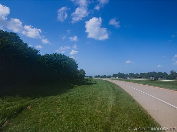 4th image of 12711 N 135th East Ave