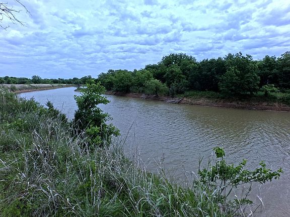 2nd image of 0 County Road 2710 N