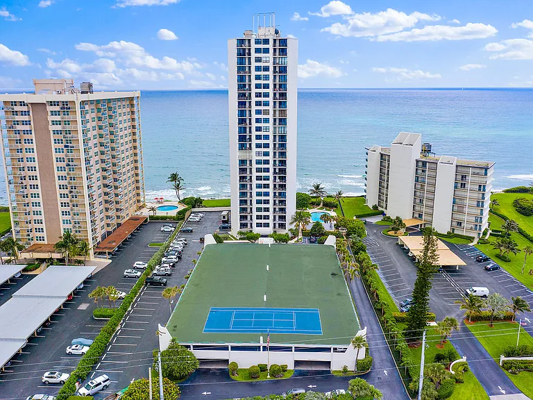 5420 N Ocean Dr #305 — Photo 18