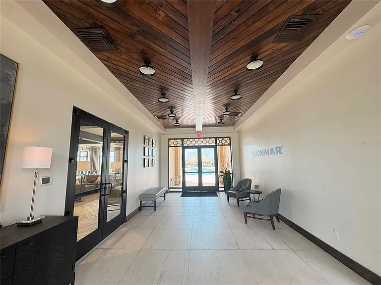 2711 Pioneer Trl — Photo 30