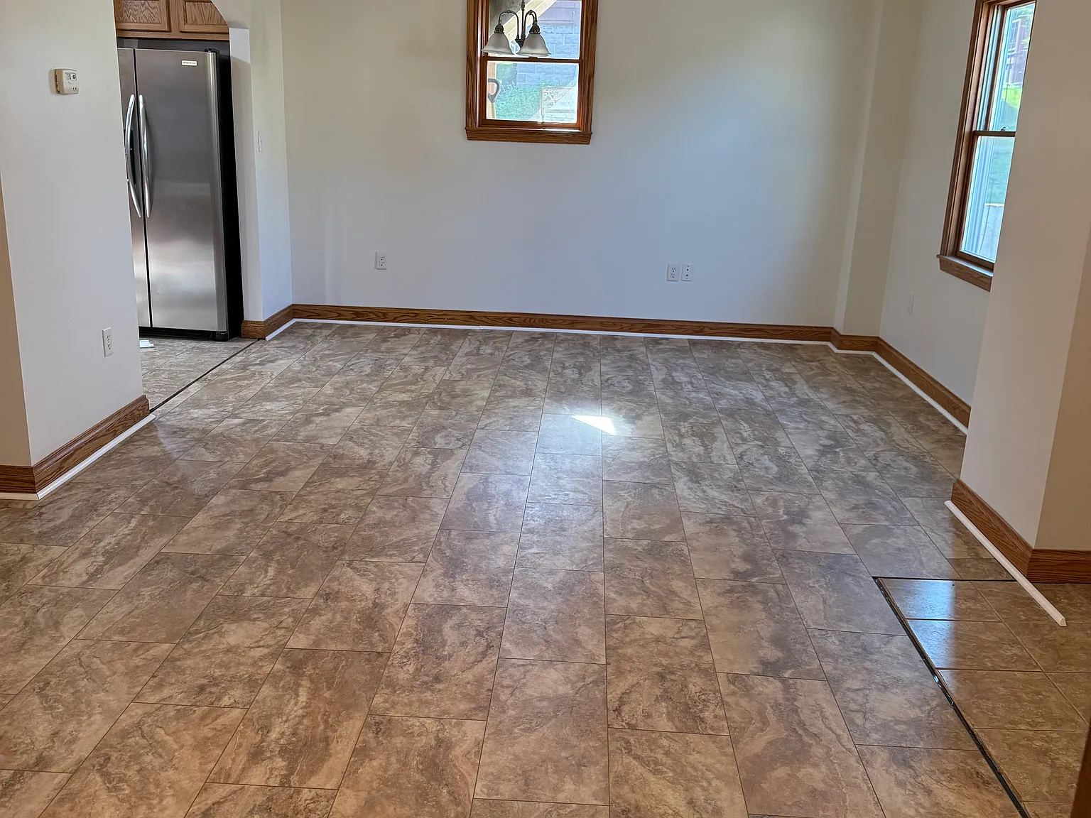 2 bed, $975 — Photo 1