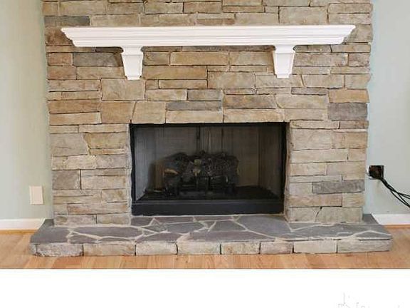 5th image of 508 Vespasian Cir