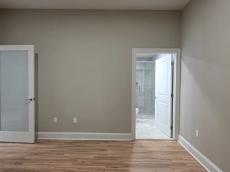 1420-22 Chestnut St #204 — Photo 22