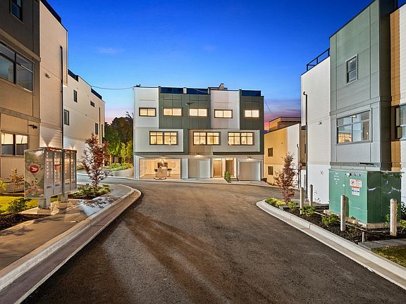 2nd image of 34588 Marshall Rd #113