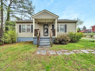 119 Caroline Ave, Brookneal, VA 24528