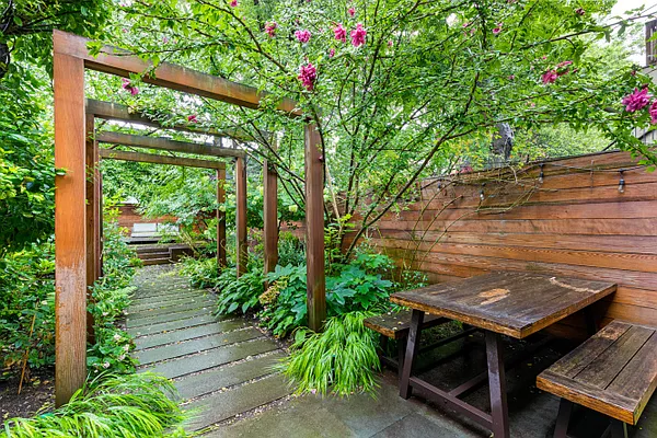 Sold by Compass | media 26