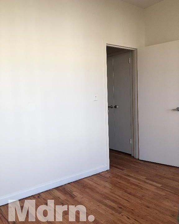 2nd image of 498 E 138th St APT 4A