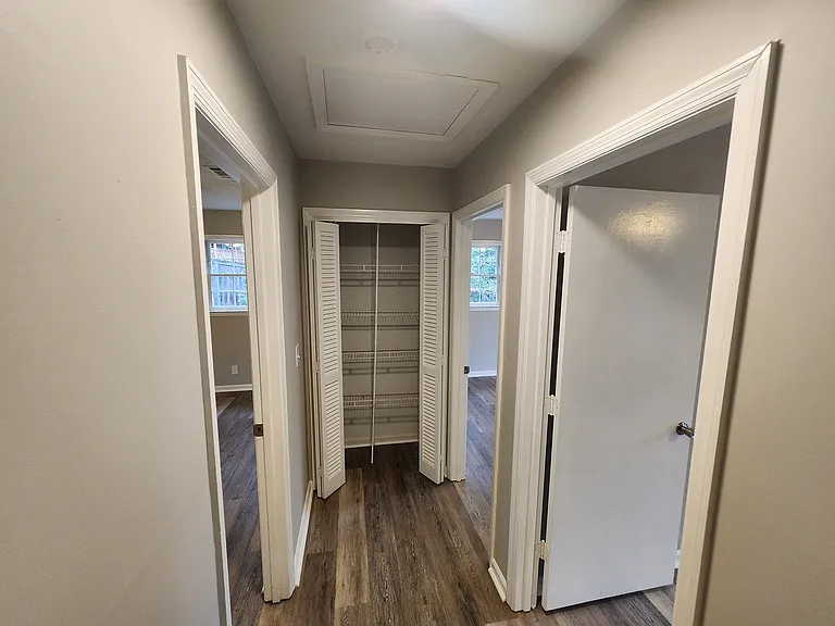5401 Lichfield Rd — Photo 24