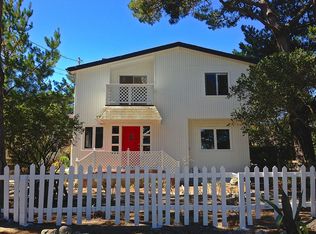 615 Lyndon St, Monterey, CA 93940