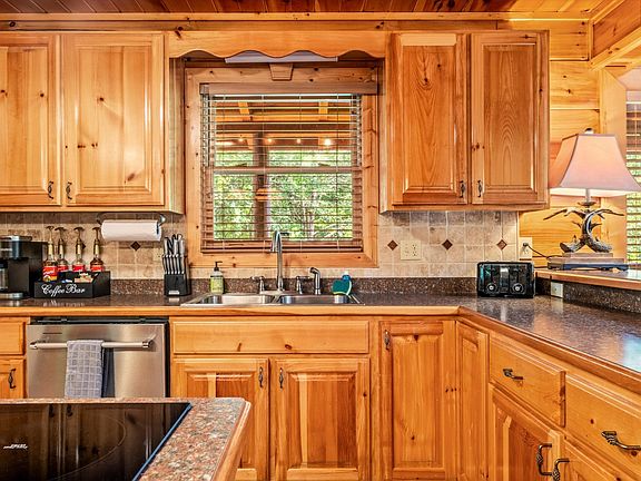 5th image of 1570 Oldham Springs Way